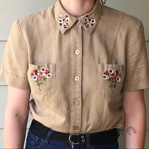 VINTAGE Ease Sport button up - Picture 1 of 3